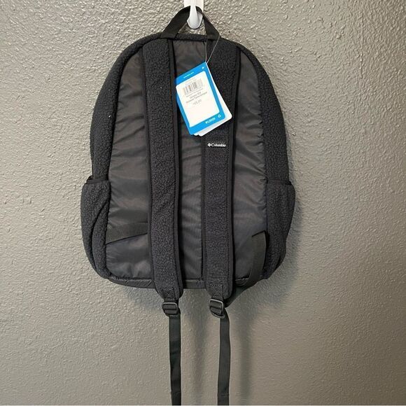 Columbia Helvetia™ 14L Backpack - Picture 6 of 12